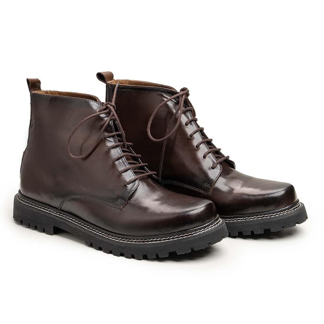 Brown Chelsea boots for men