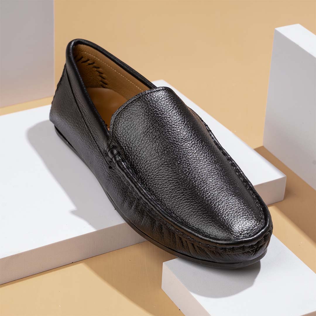 Milled leather loafers